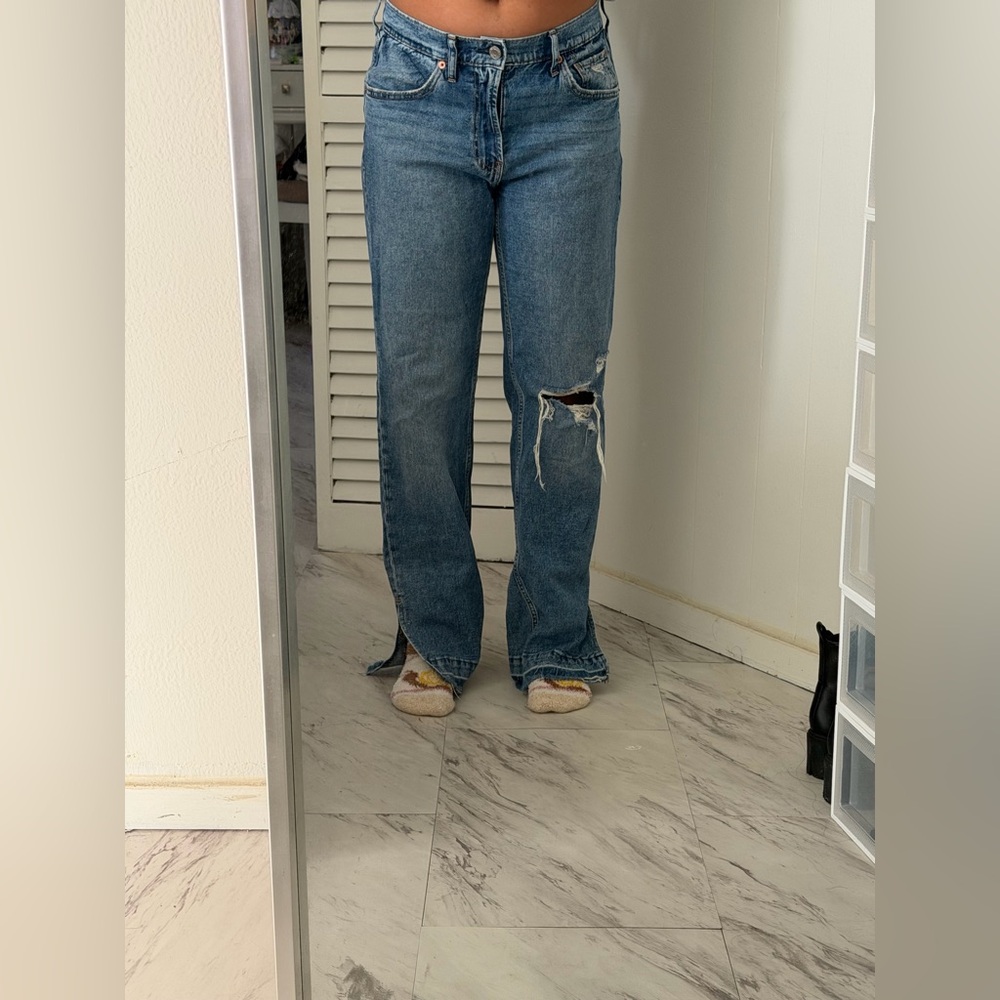GAP 90’s Loose Mid Rise Blue Distressed Women Jeans